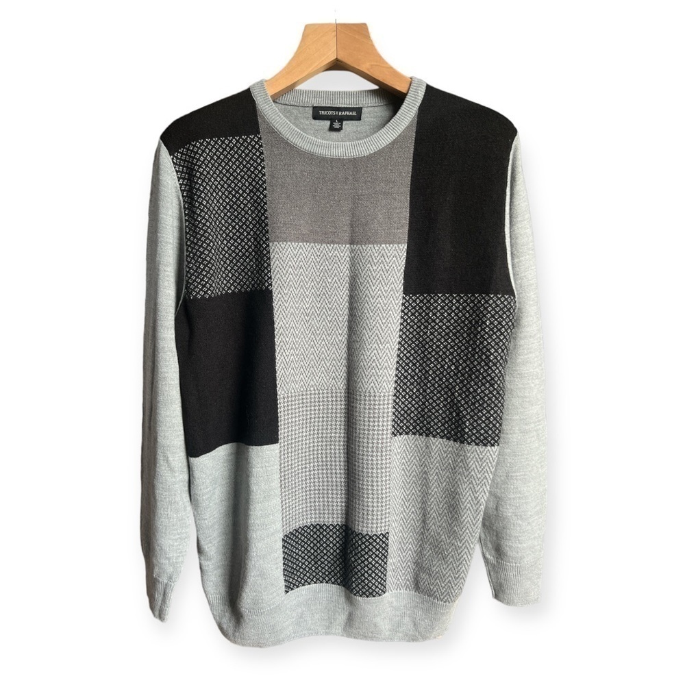 Tricots St. Raphael Men’s Geometric Square Design Crewneck Sweater, Large